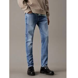 Calvin Klein Men's Light Blue Straight Fit Skinny Jeans Size 34W